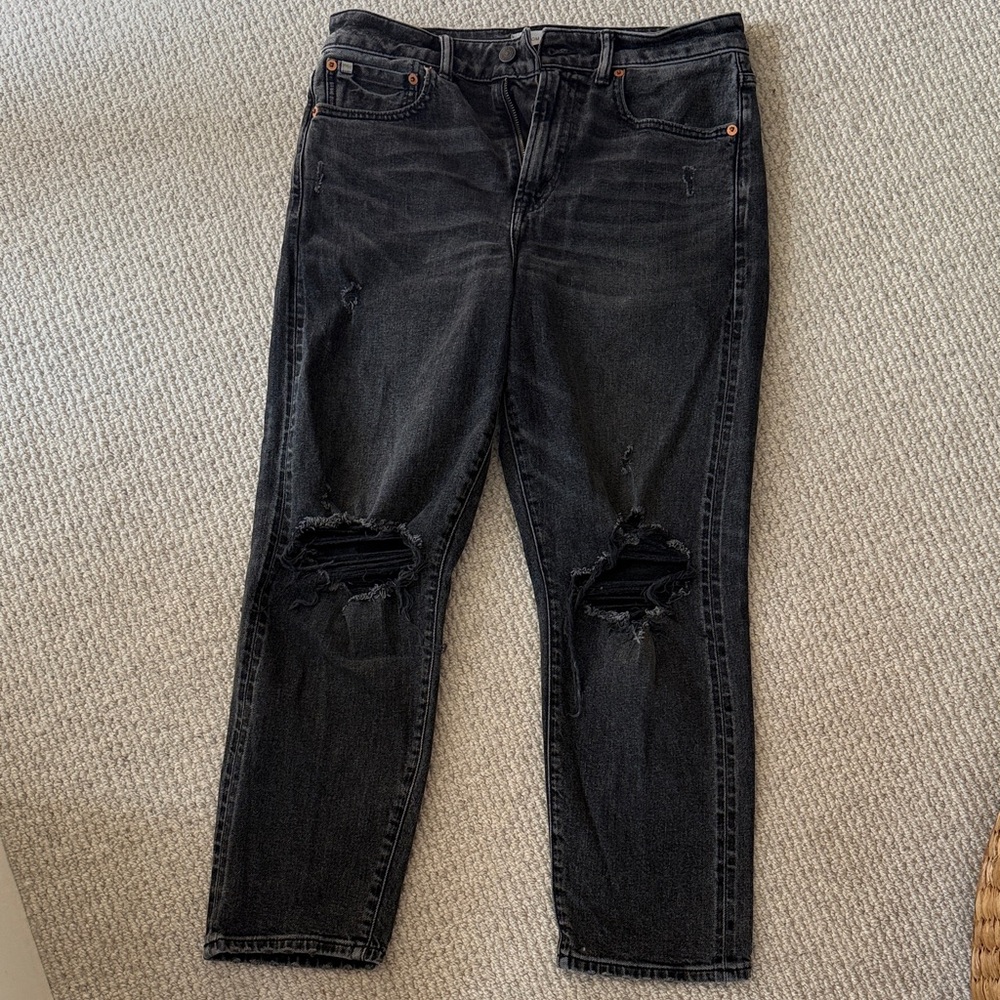 American Eagle Outfitters Women's Black Distressed Boyfriend Jeans